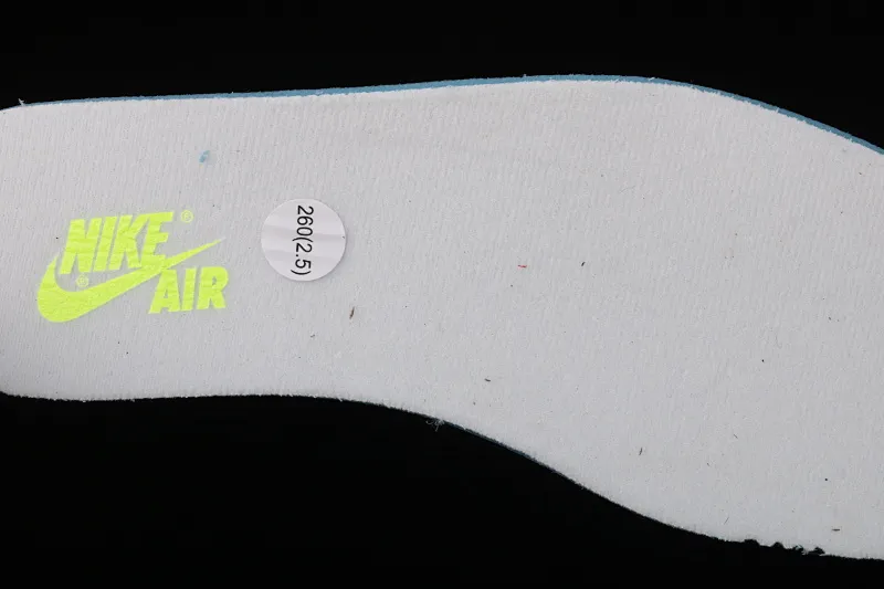 All categories Air Jordan Jordan series basketball shoes Air Jordan 1 High Air Jordan 1 Retro High OG AJ1 Joe 1 fluorescent yellow toe 555088-118